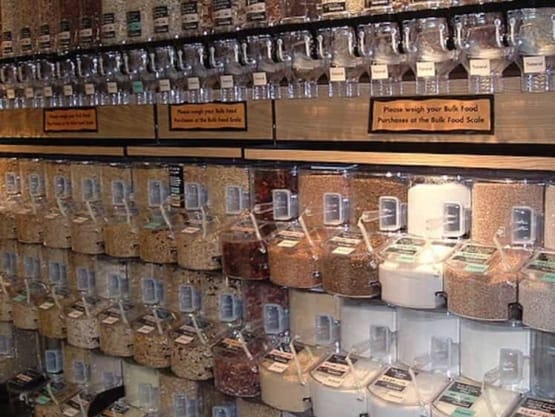 42136282 199efafe60 z Growing Medicinal Herbs - bulk foods in a grocery store